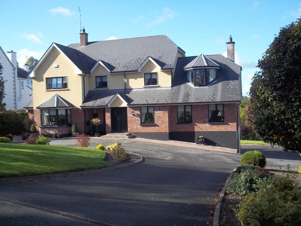 Grove Lodge B&B Monaghan Exteriör bild
